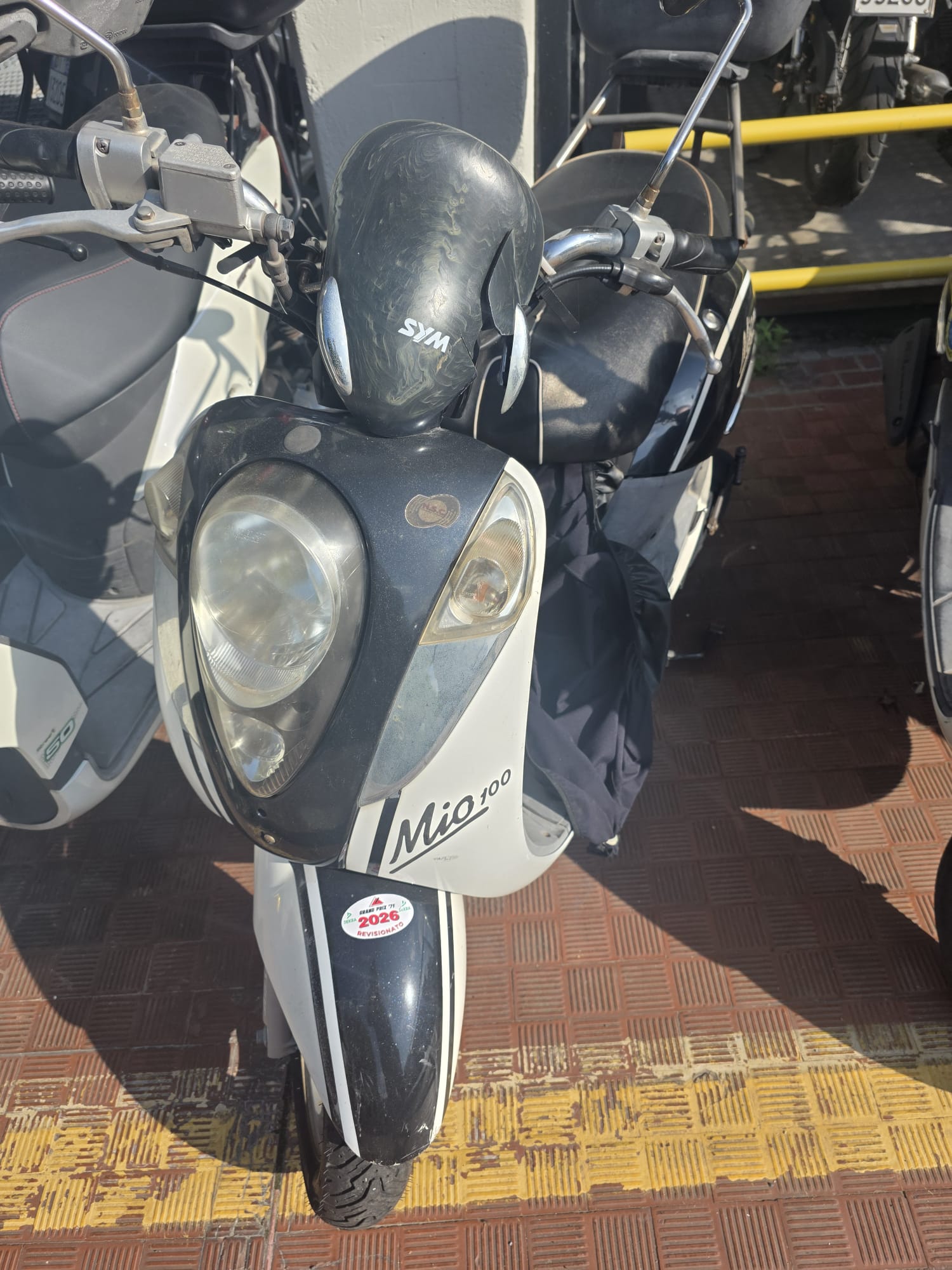 SYM MIO 100